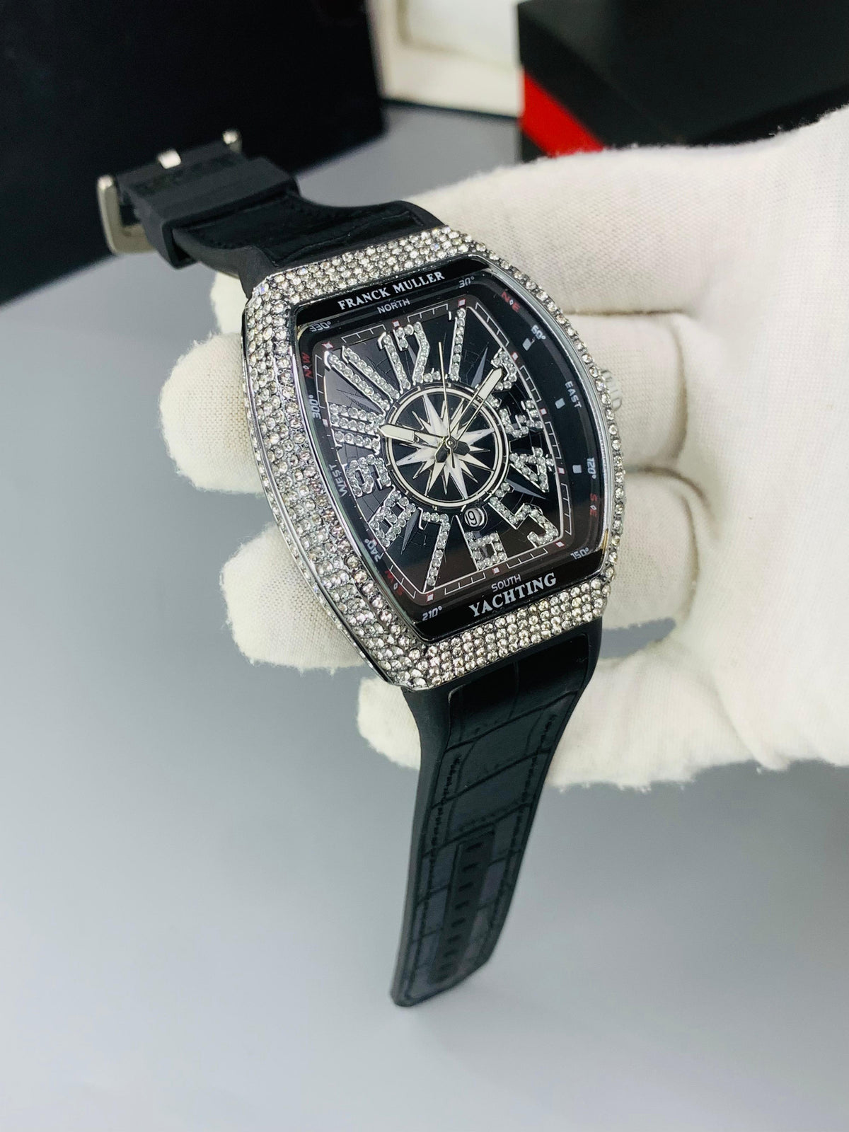 Franck Muller -Inspired Diamond Yachting Watch Black Dial